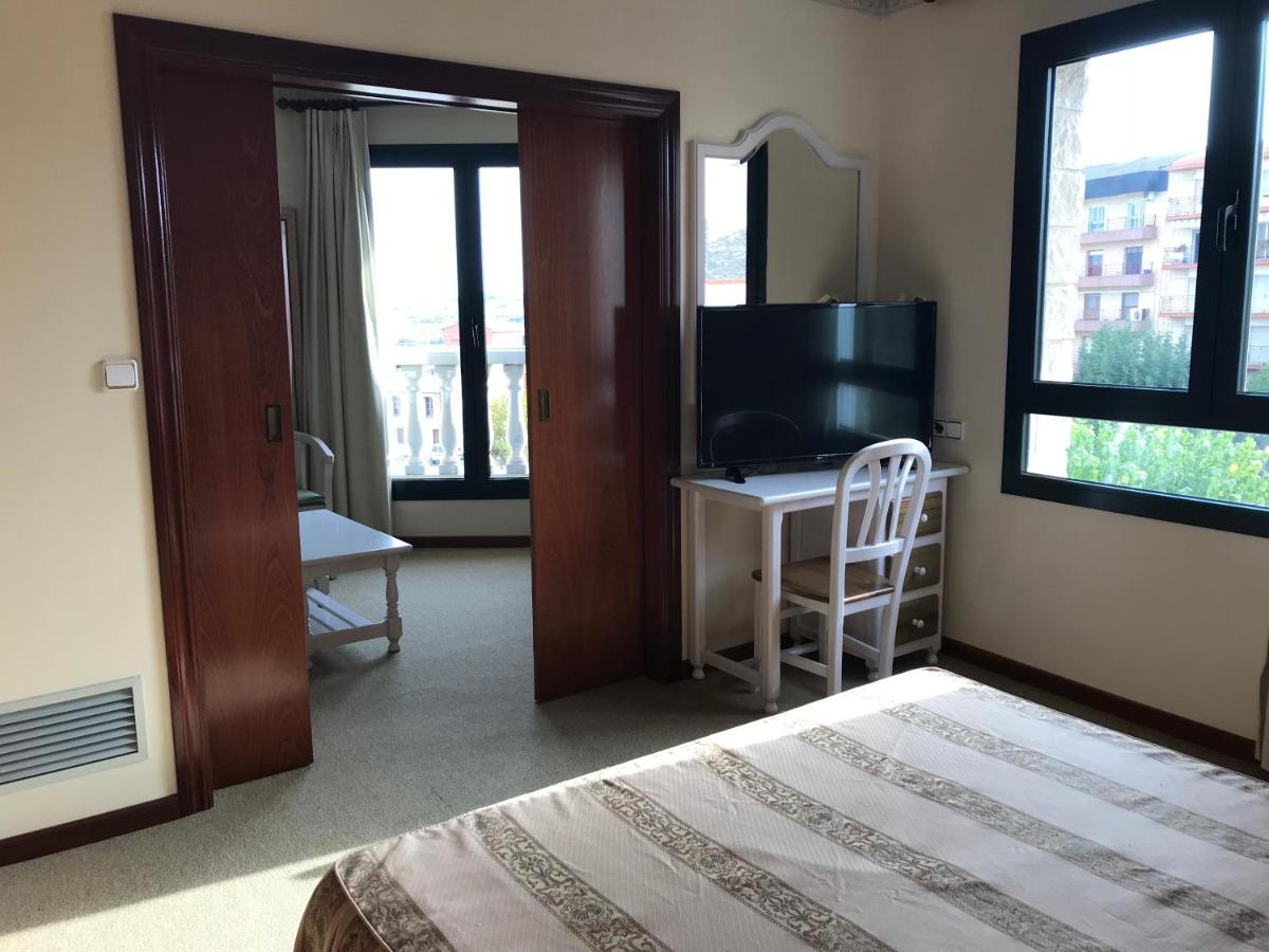 Hotel Magallon 카스페 외부 사진